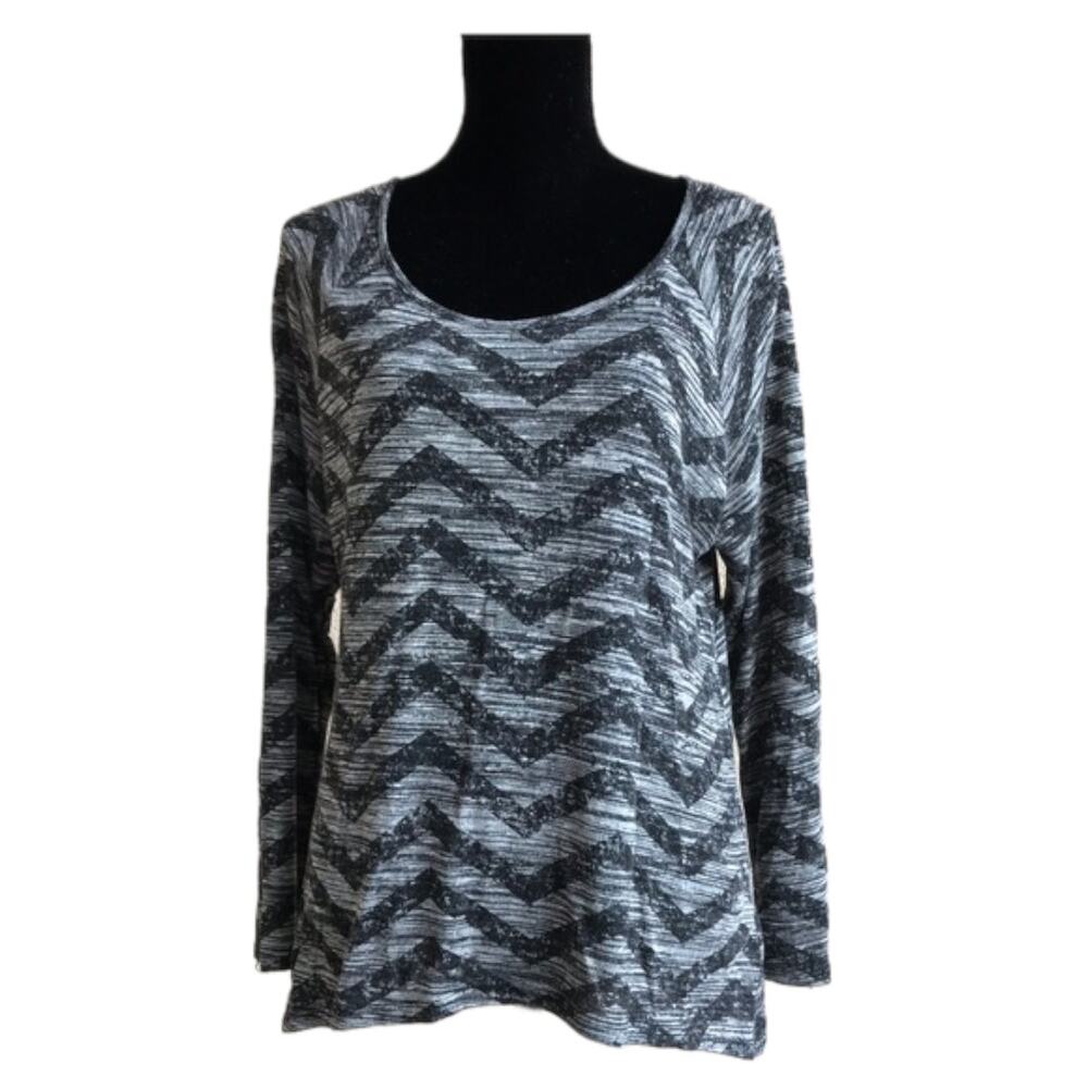 Soulmates Womens Blouse Size XL Black Gray Chevron Knit Top Shirt - Picture 4 of 9